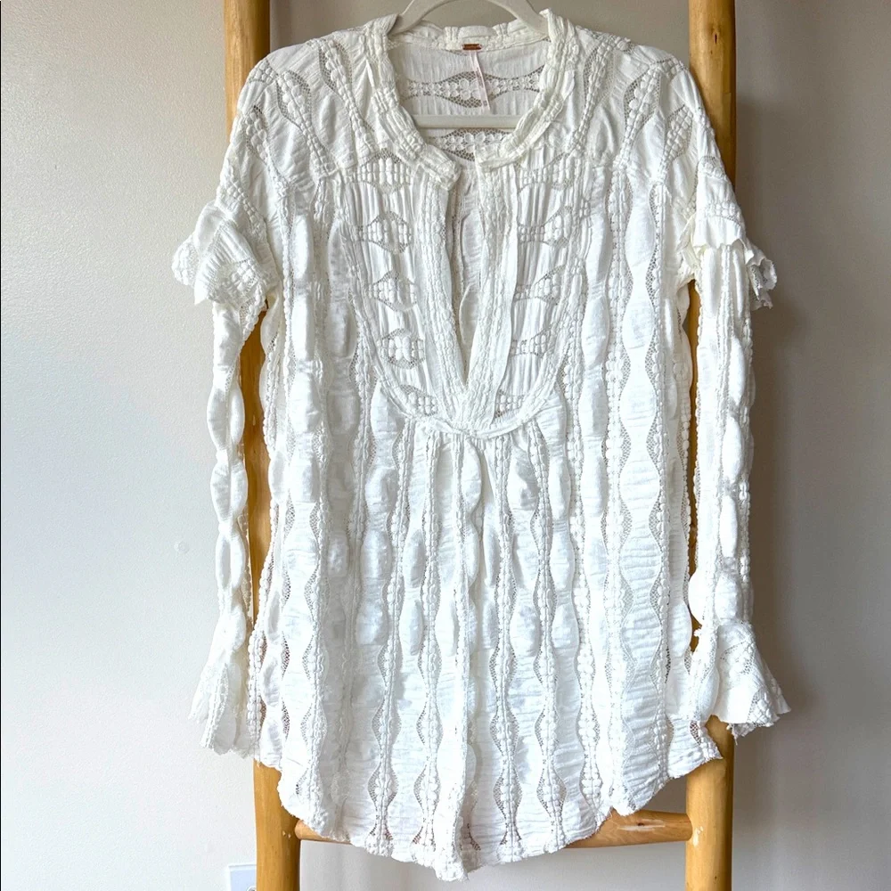 Free People Ivory Candy Shop Lace Long Sleeve Ruffle Boho Textured Tunic Top XS
